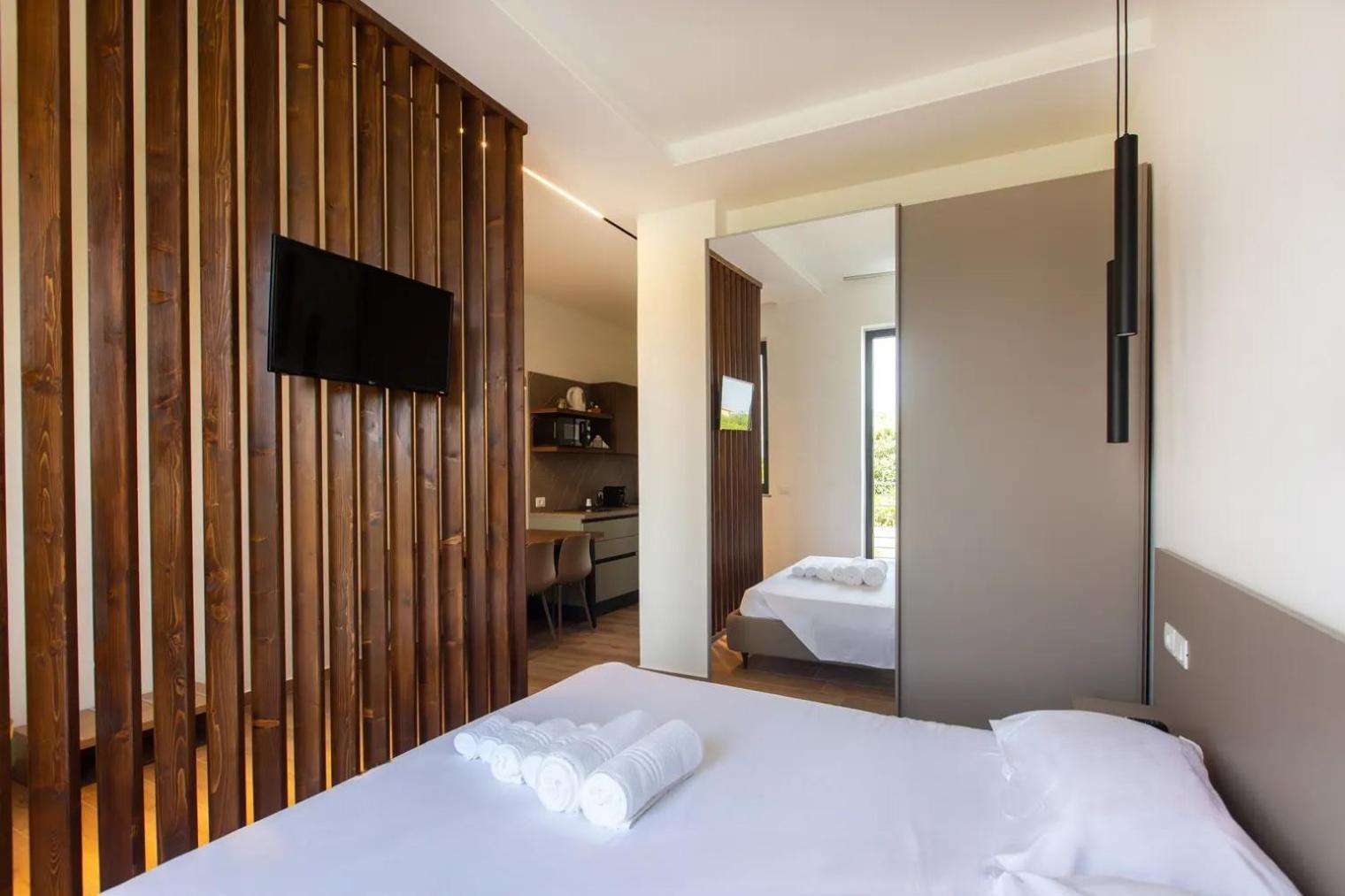 La Brisa Aparthotel Capo d'Orlando Ngoại thất bức ảnh